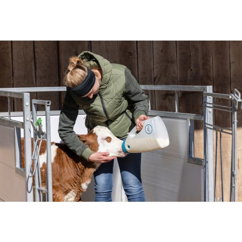 Antahi Calf drencher 4 ltr. z naglavnim trakom