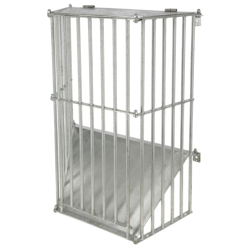 Stenske jasli za seno SlowFeed Plus