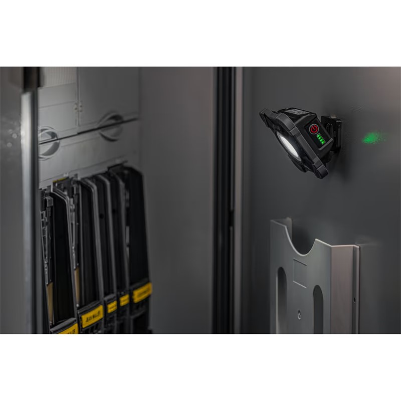 Mobilni LED reflektor