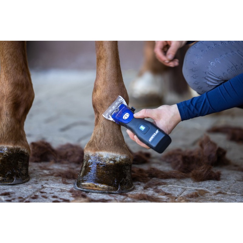 Aesculap Akumulatorski strižnik Favorita CLi