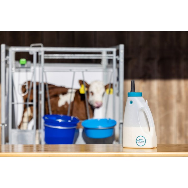 Antahi Calf drencher 4 ltr. z naglavnim trakom