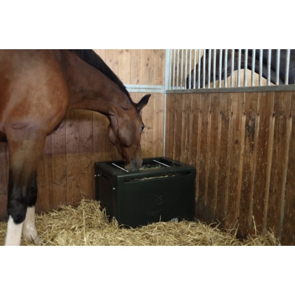 HayBox podajalnik