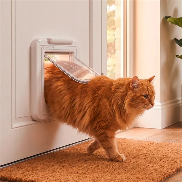 Cat Mate® vrata za mačko z mikročipom in časovnikom