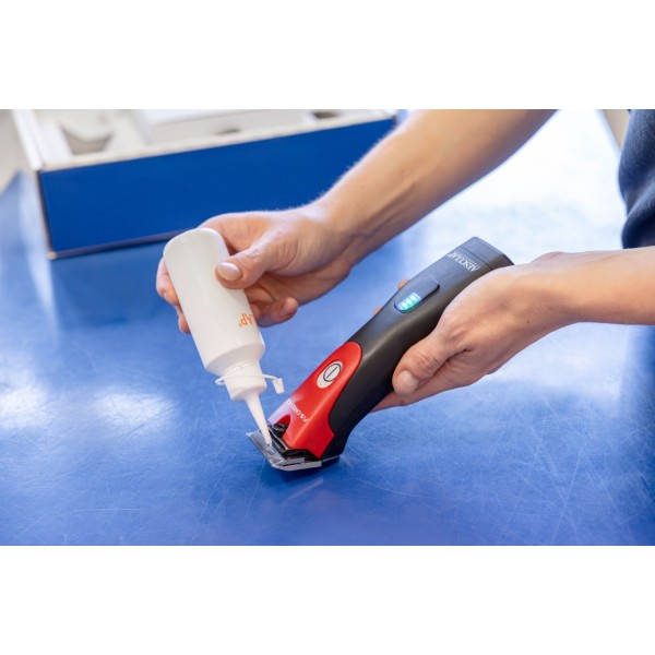 Aesculap Akumulatorski strižnik Favorita CLi